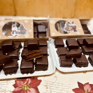 Weihnachtsbäckerei - Dominosteine